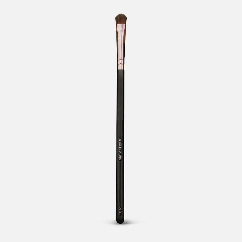 Layla Cosmetics Take & Shade Brush - E 109