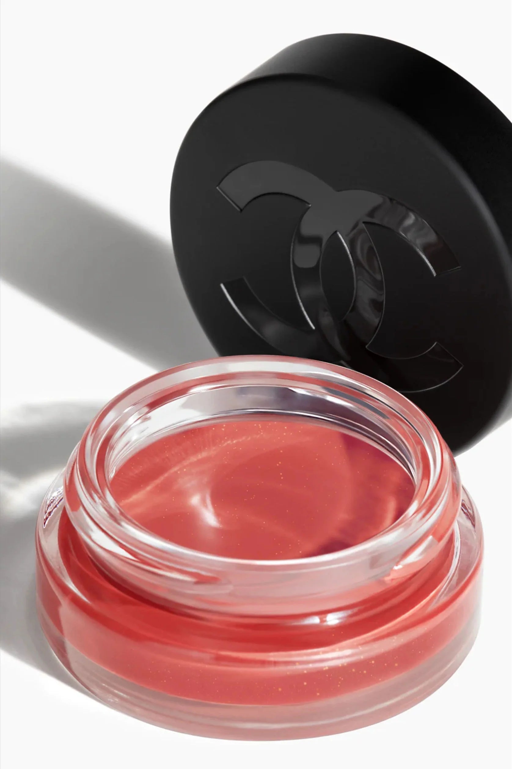 CHANEL N°1 De Chanel Lip And Cheek Balm