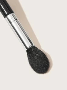 Beauty Flat Makeup Brush For Highlighting , Blending , and Contouring - Black