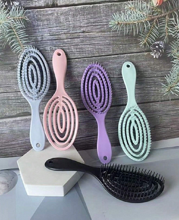 Beauty Plastic Comb With Hollow Ellipse Design For Unisex - Multicolor