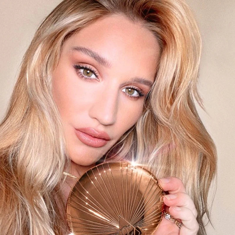 Charlotte Tilbury Airbrush Bronzer - Shade Medium