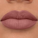 Essence Liquid lipstick 8h Matte - 02 Silky Hazelnut