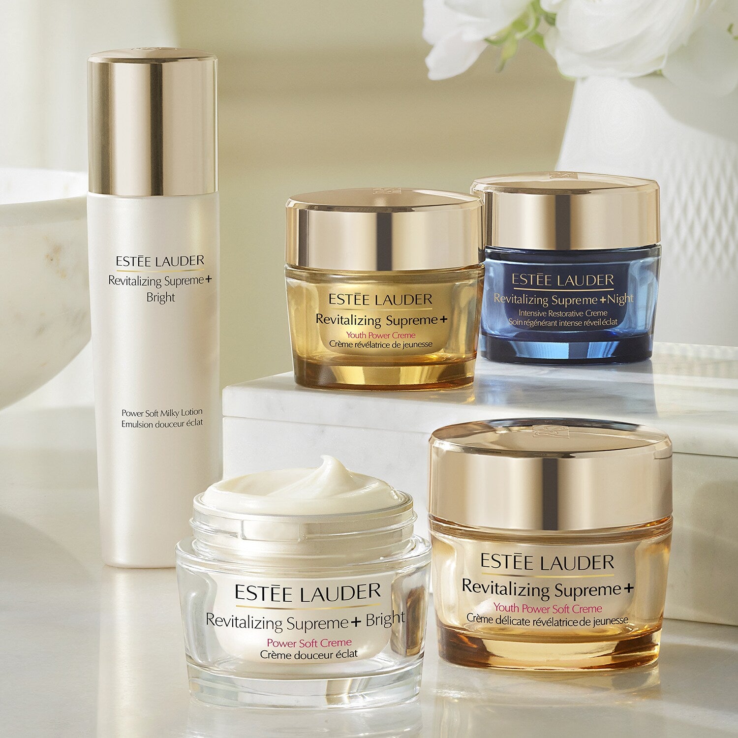 Estée Lauder Revitalizing Supreme + Bright Moisturizer