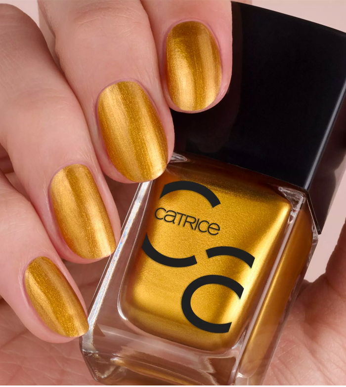 Catrice ICONAILS Gel Lacquer - 156 Cover Me In Gold