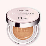 Dior Capture Dreamskin Moist and Perfect Cushion SPF 50 PA+++